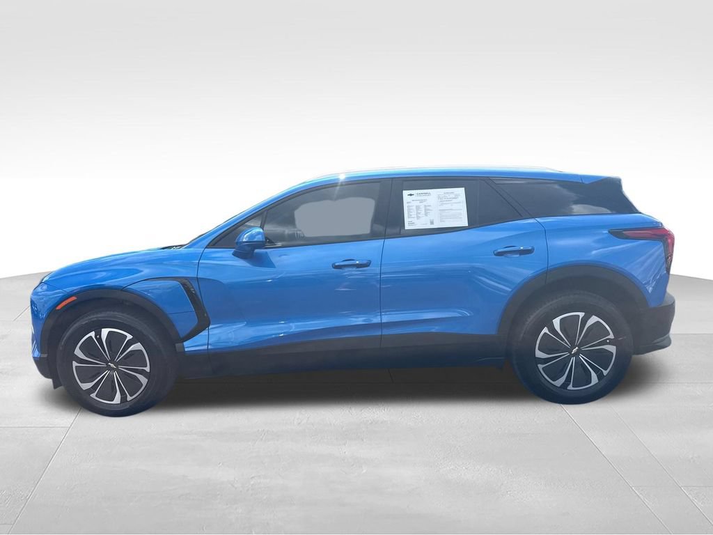 Used 2024 Chevrolet Blazer EV LT AWD/4WD image 2