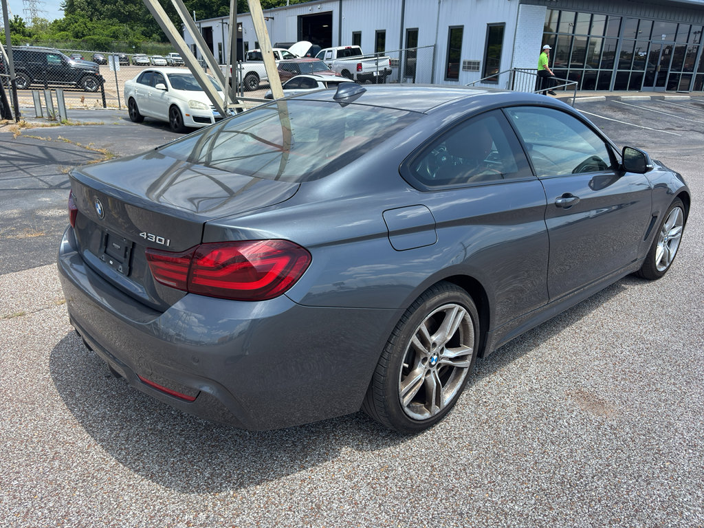 Used 2020 BMW 430i xDrive Coupe w/ M Sport Package AWD/4WD image 2