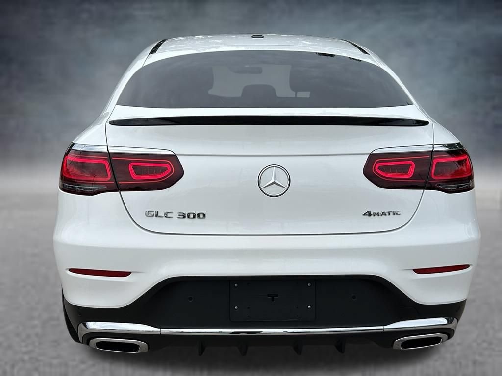 Used 2021 Mercedes-Benz GLC 300 4MATIC Coupe image 4