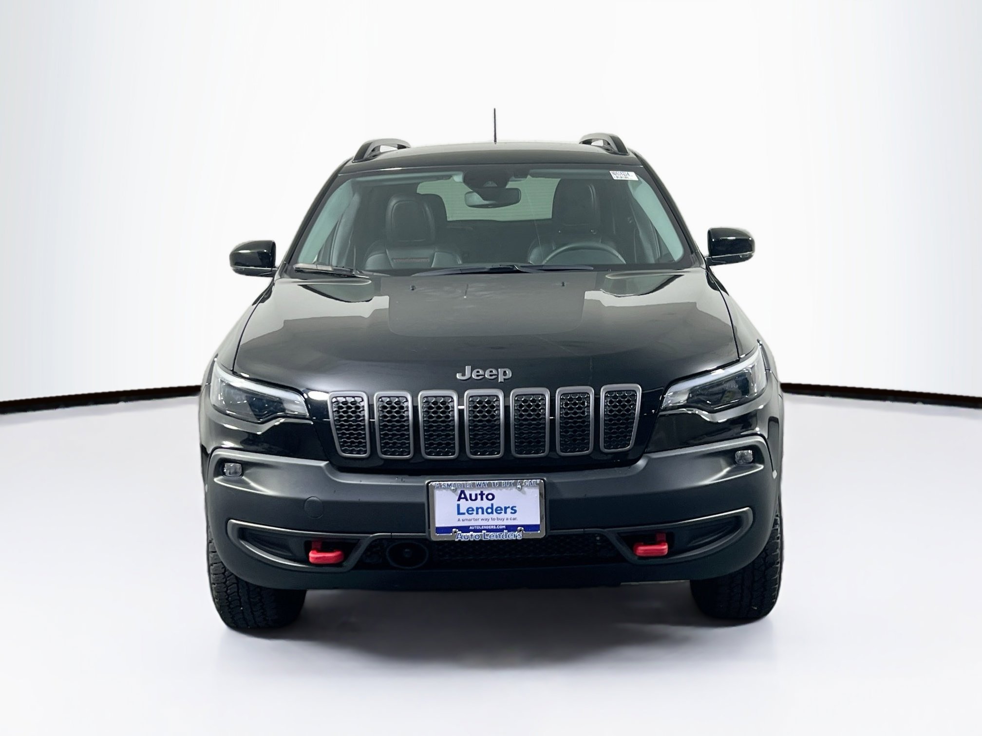 Used 2022 Jeep Cherokee Trailhawk image 2