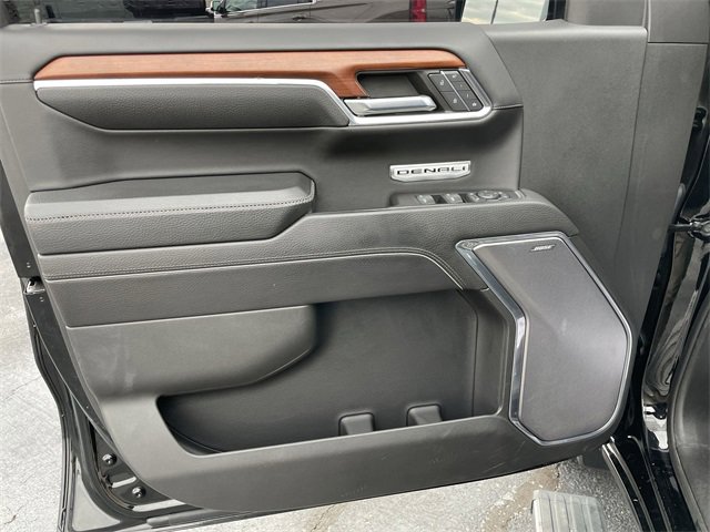 Used 2022 GMC Sierra 1500 Denali image 11