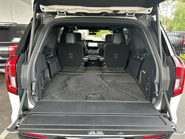 Certified 2025 Ford Expedition Platinum w/ Stealth Performance Package AWD/4WD image 25