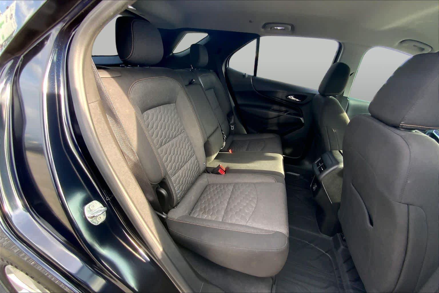 Used 2020 Chevrolet Equinox LT FWD image 20