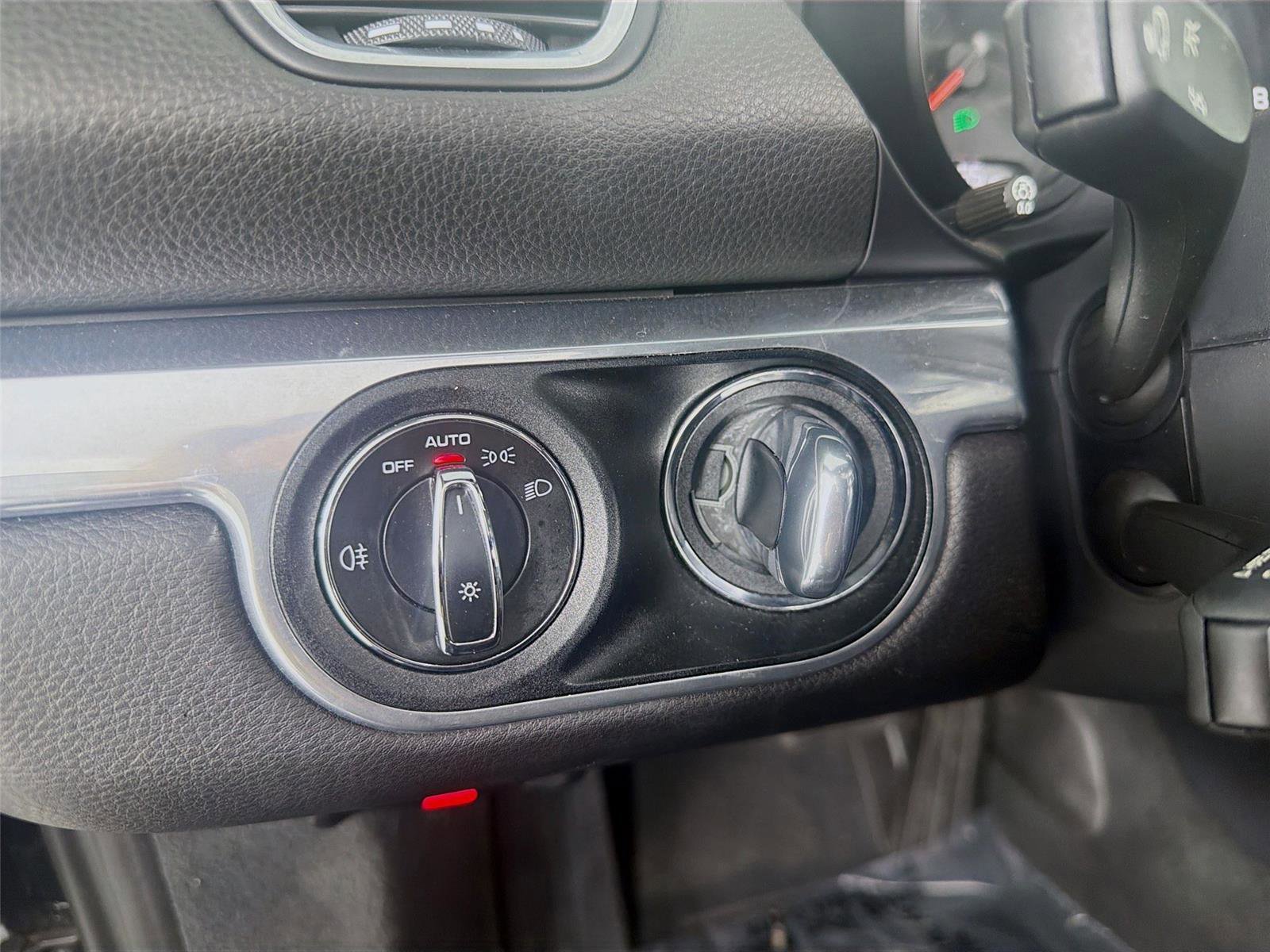 Certified 2021 Porsche 718 Boxster image 13