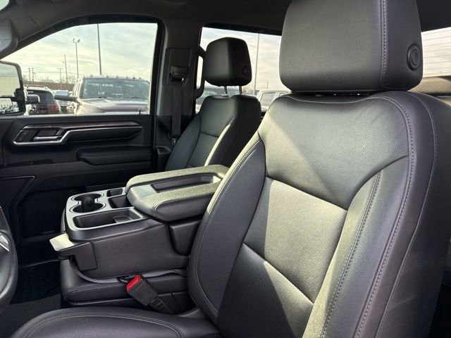 Used 2024 Chevrolet Silverado 2500 LTZ image 14