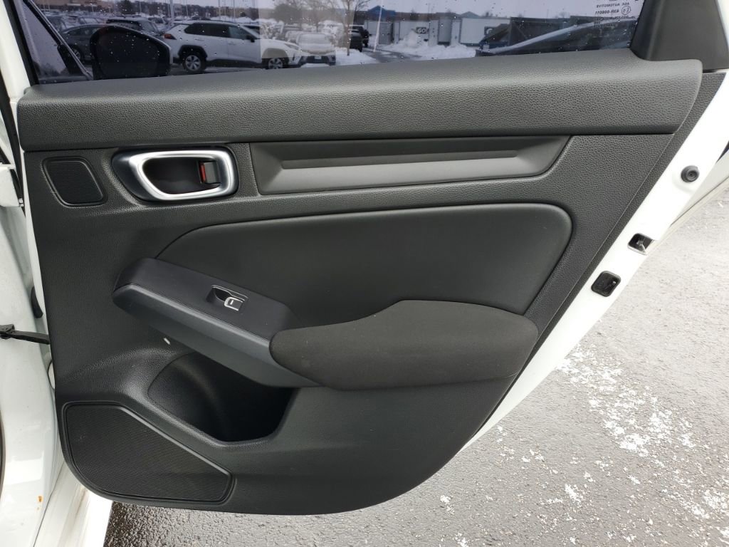 Used 2022 Honda Civic LX image 31