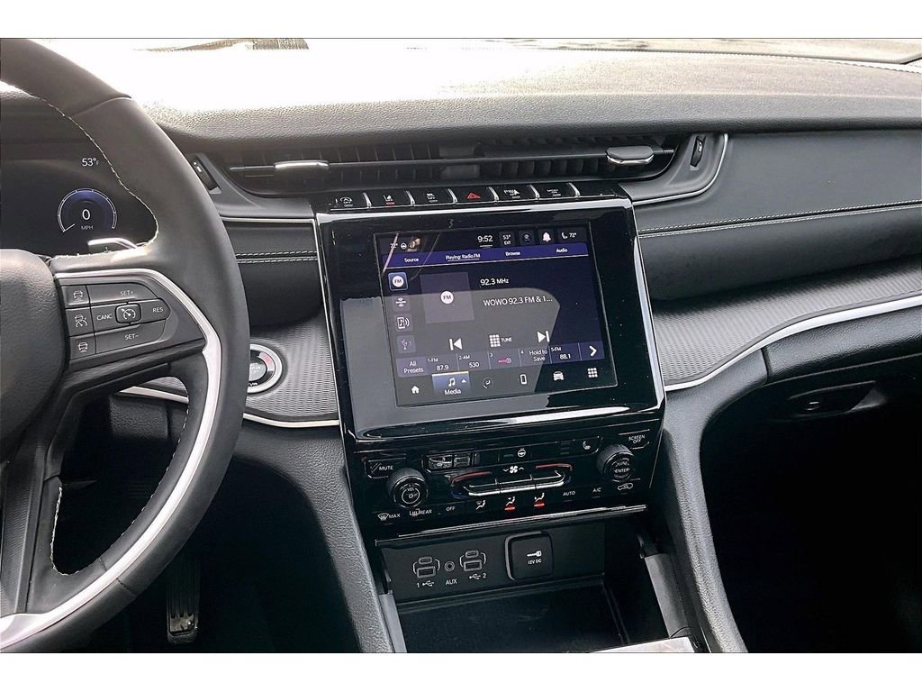 Certified 2025 Jeep Grand Cherokee Altitude image 7