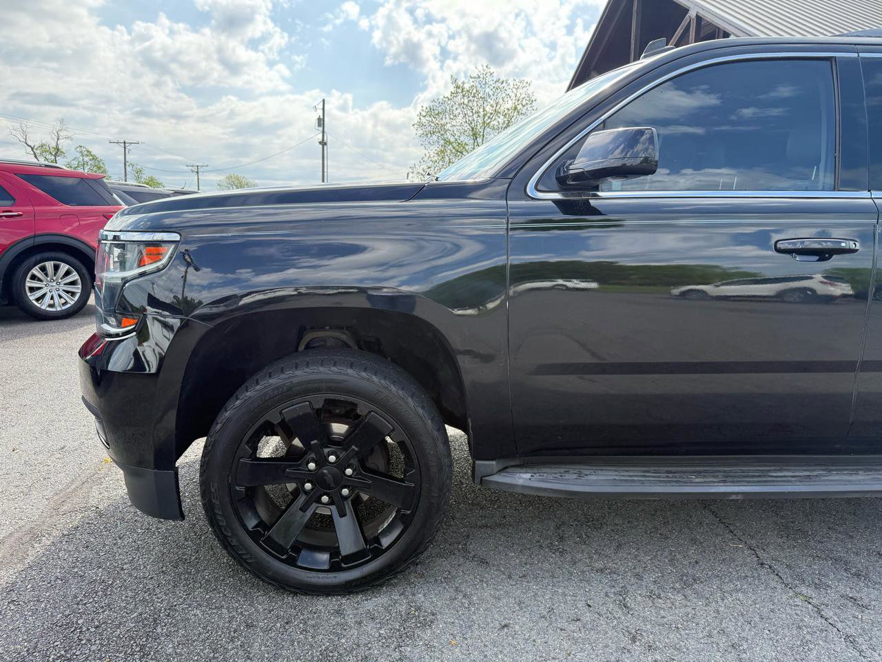 Used 2015 Chevrolet Tahoe LT w/ Luxury Package RWD image 37
