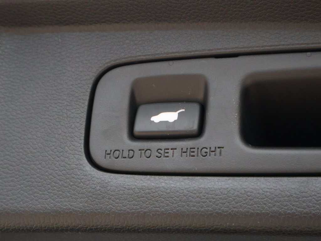 Certified 2023 Honda CR-V Sport Touring image 16