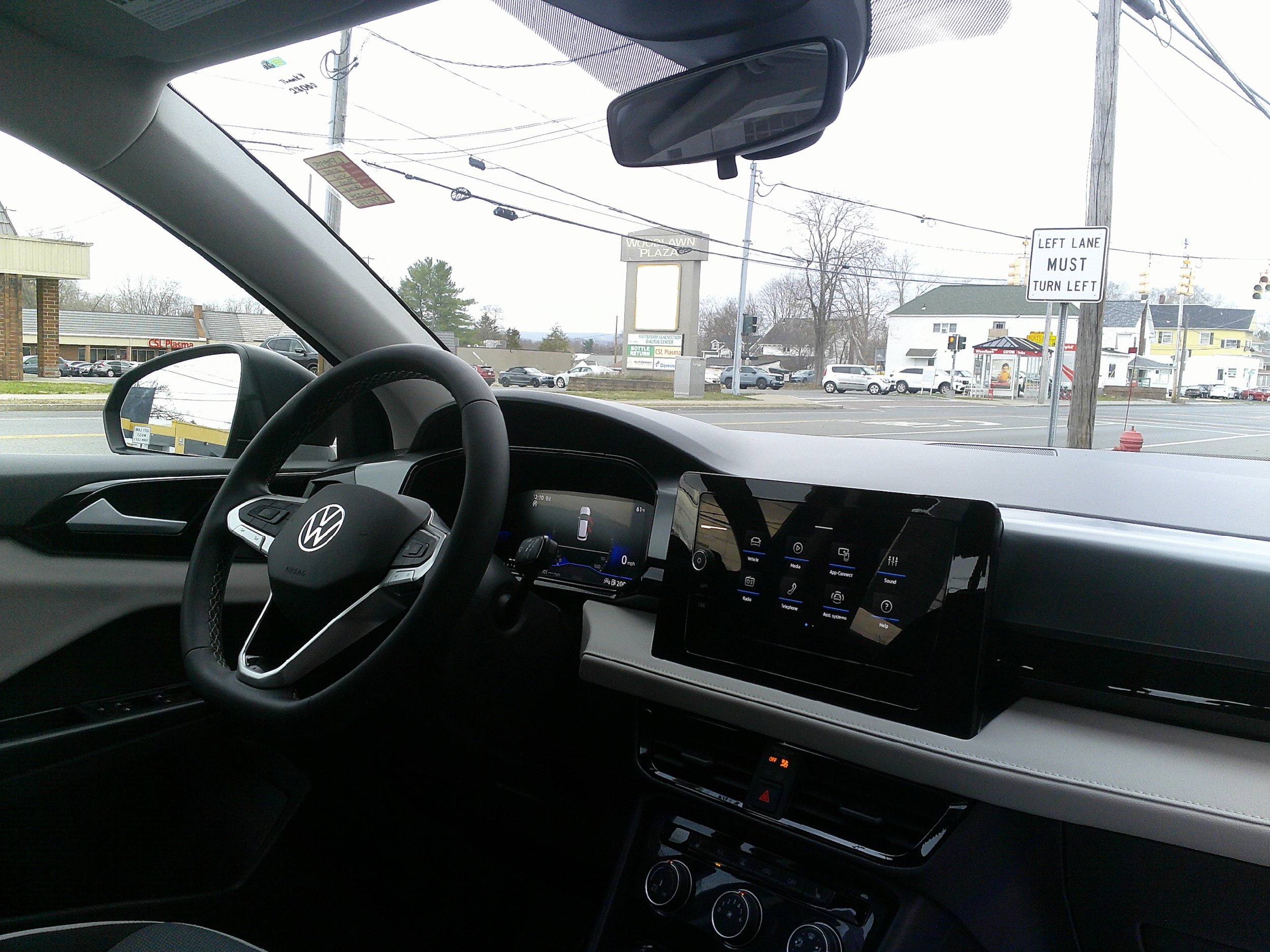 Used 2025 Volkswagen Taos S AWD/4WD image 23