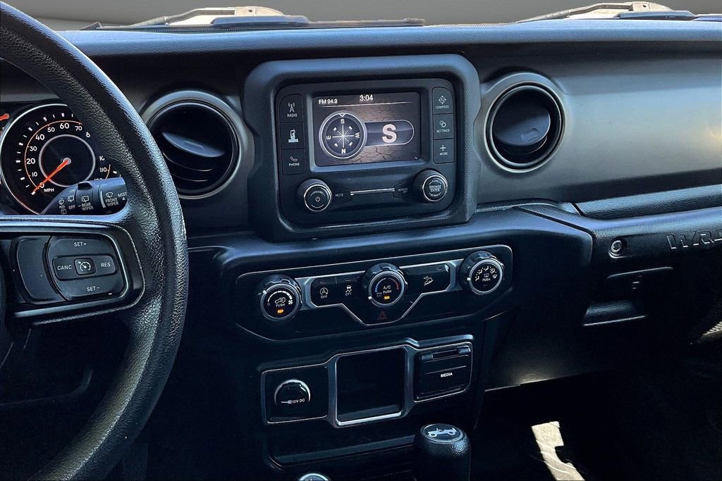 Used 2019 Jeep Wrangler Unlimited Sport image 9
