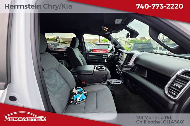 Used 2023 RAM 1500 Big Horn AWD/4WD image 21