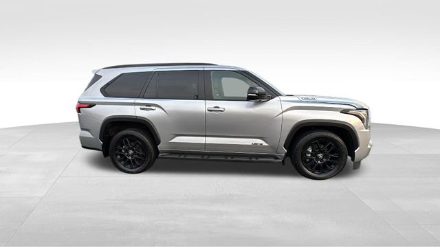 Used 2025 Toyota Sequoia Limited w/ Tow Technology Package image 34