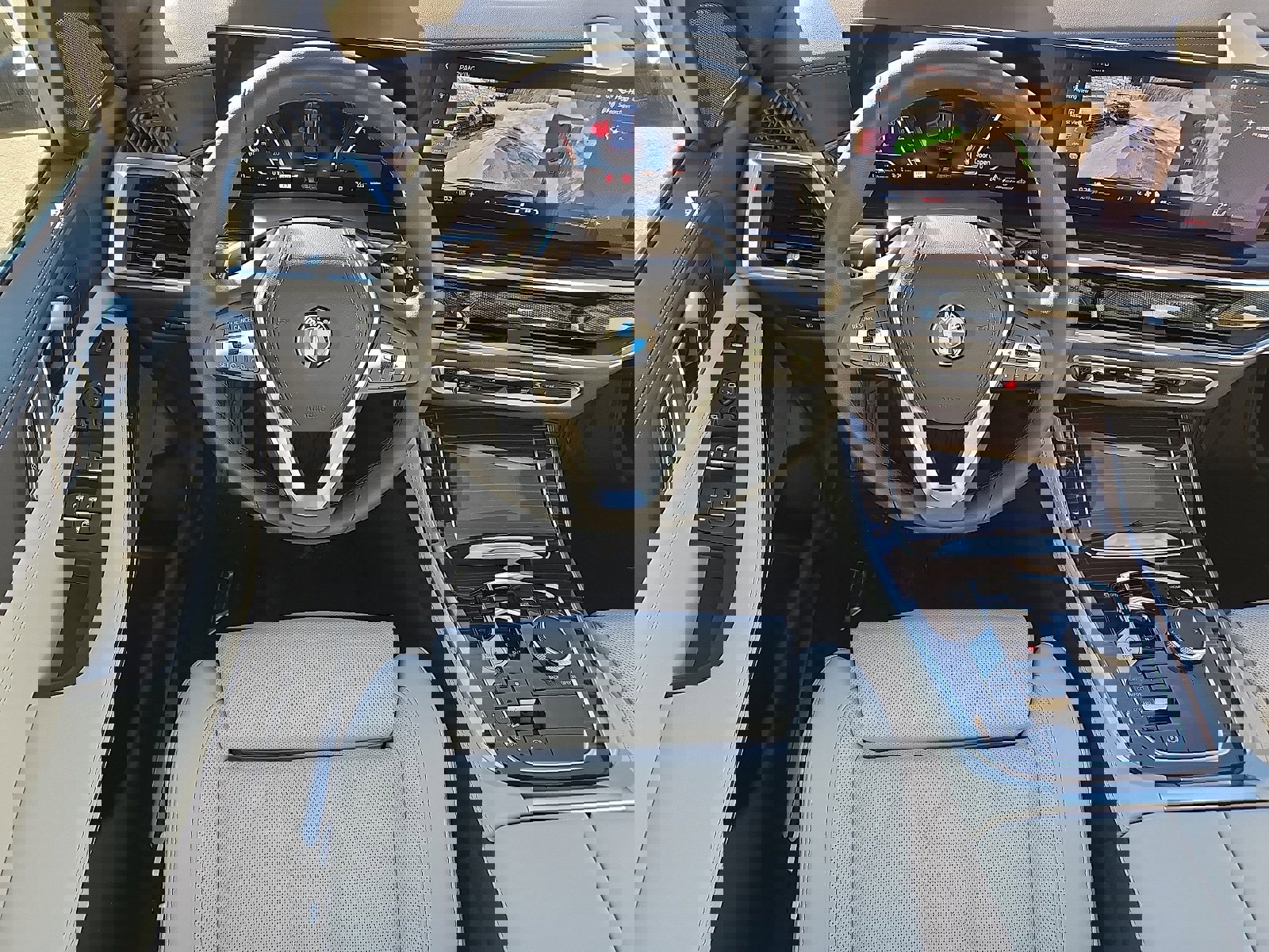 Used 2026 BMW X5 xDrive40i w/ Premium Package image 11