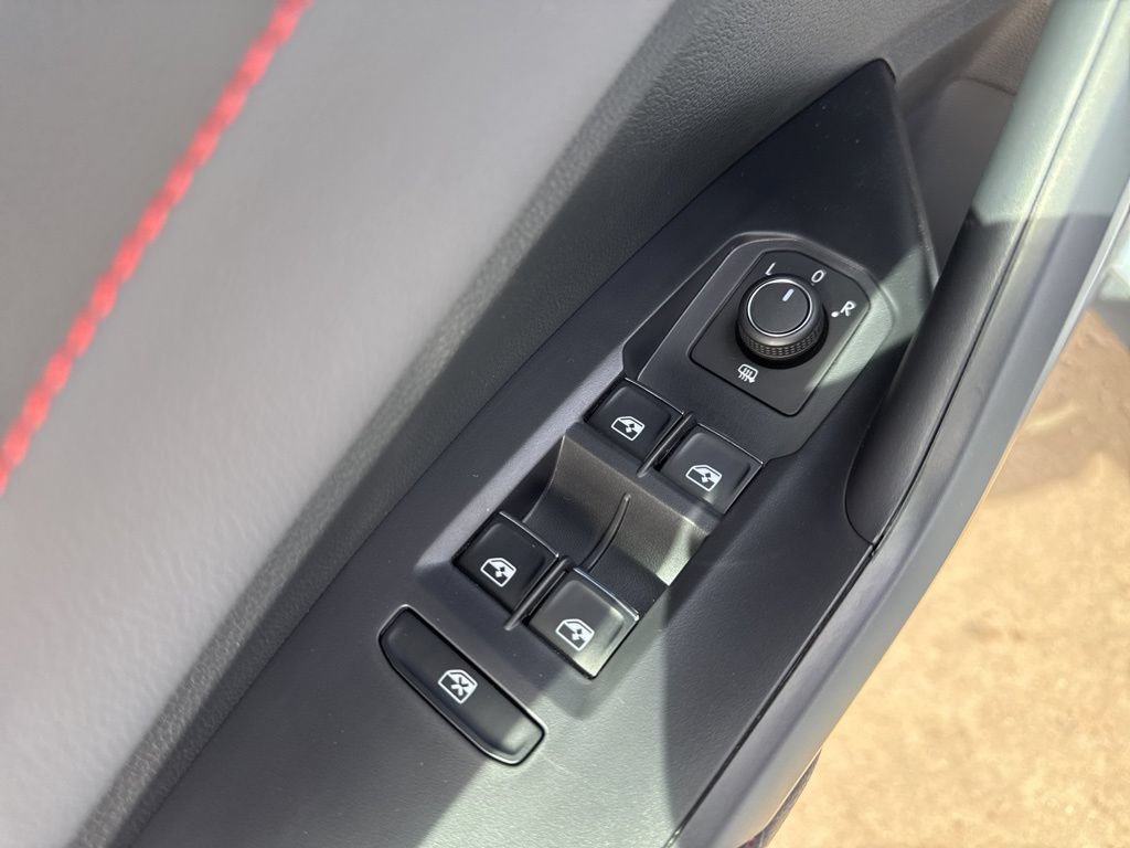 New 2026 Volkswagen Jetta GLI Autobahn FWD image 11