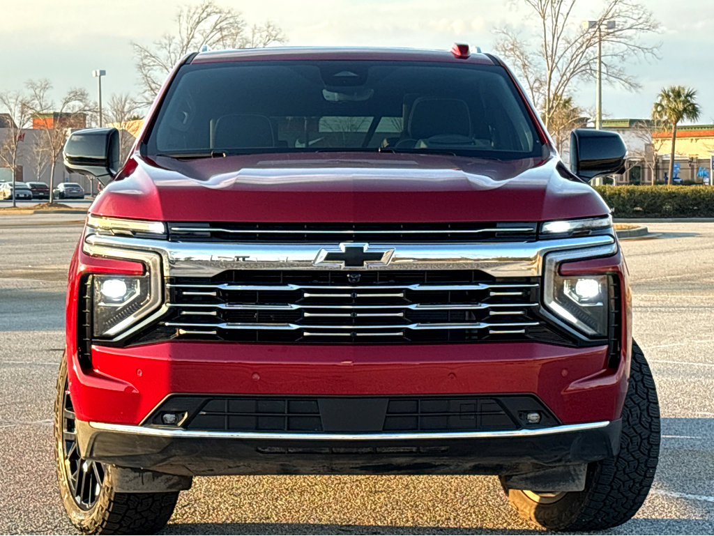 New 2025 Chevrolet Suburban Premier image 2