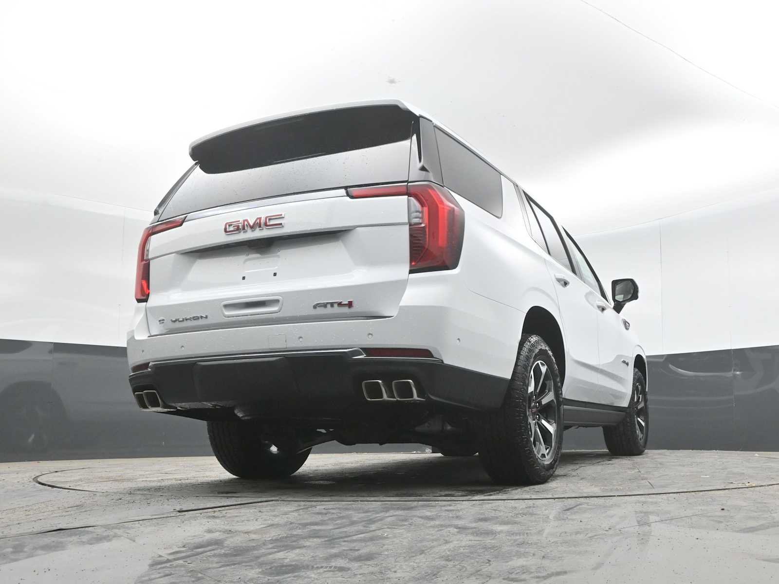 New 2026 GMC Yukon AT4 w/ AT4 Premium Plus Package AWD/4WD image 48