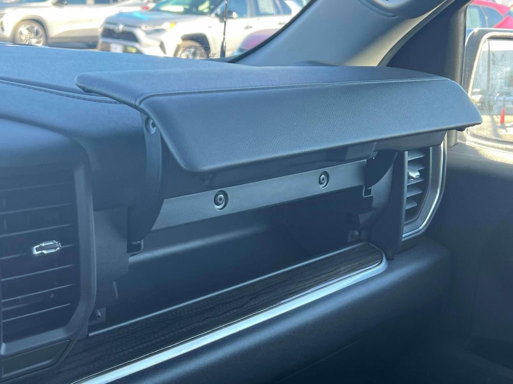 Used 2026 Chevrolet Silverado 1500 LT image 29