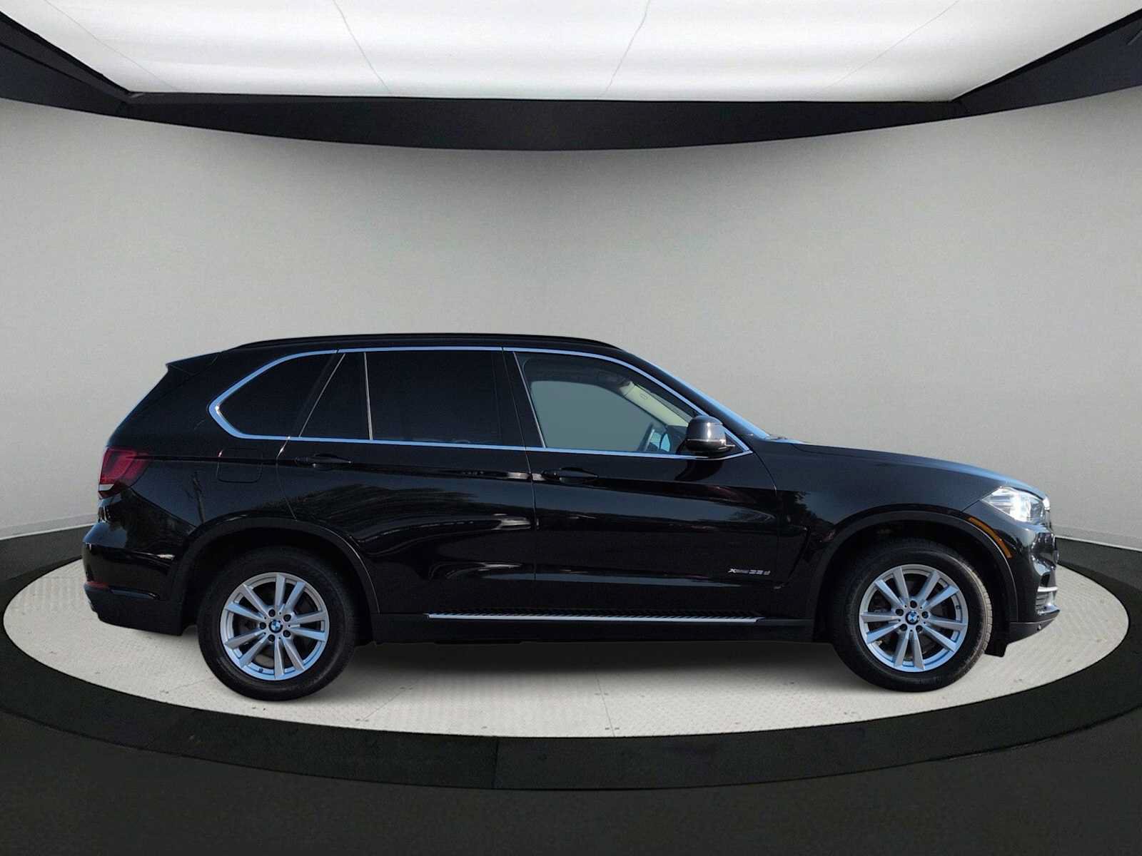 Used 2014 BMW X5 xDrive35d AWD/4WD image 9
