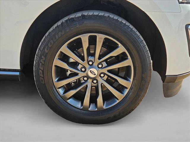 Used 2021 Ford Expedition Limited RWD image 24