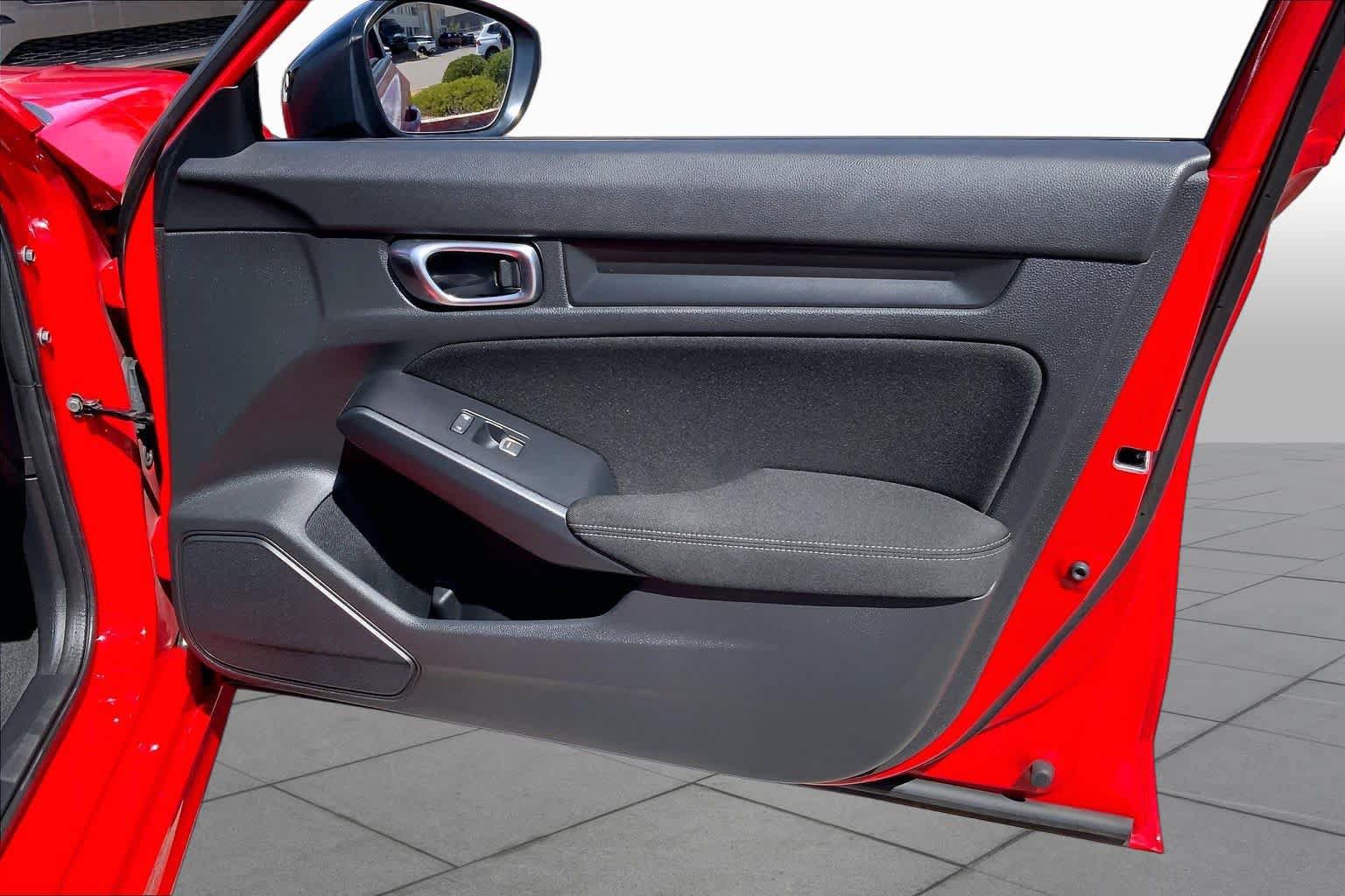 Used 2023 Honda Civic Sport image 22