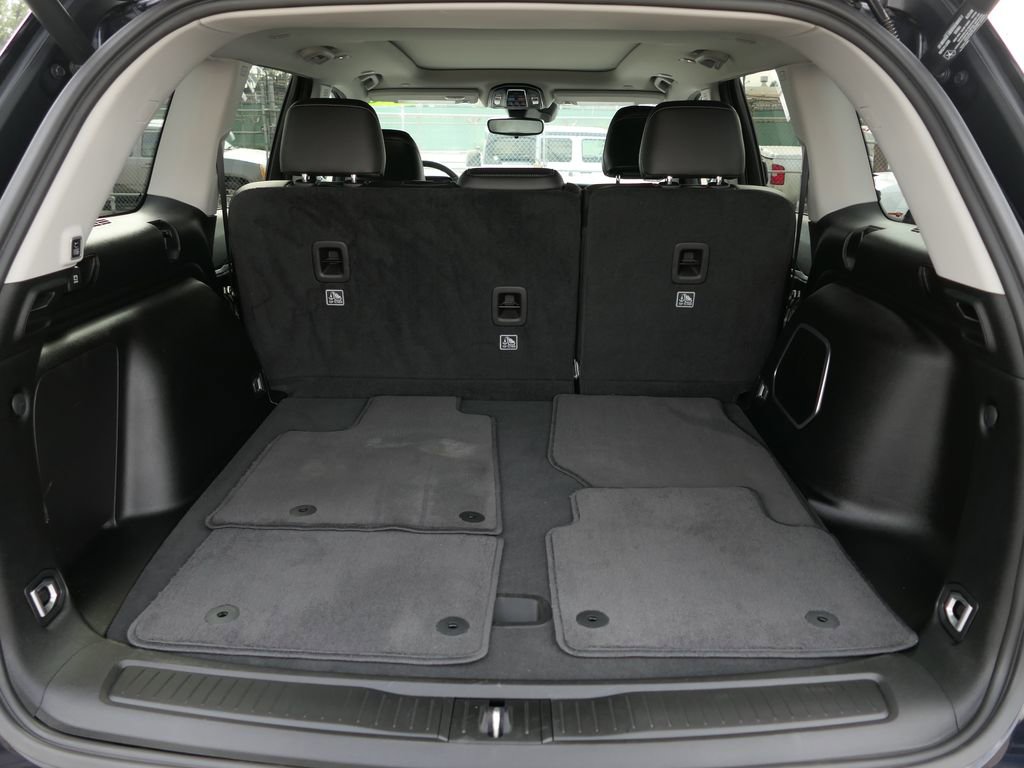 Used 2023 Jeep Grand Cherokee 4WD 4xe image 21