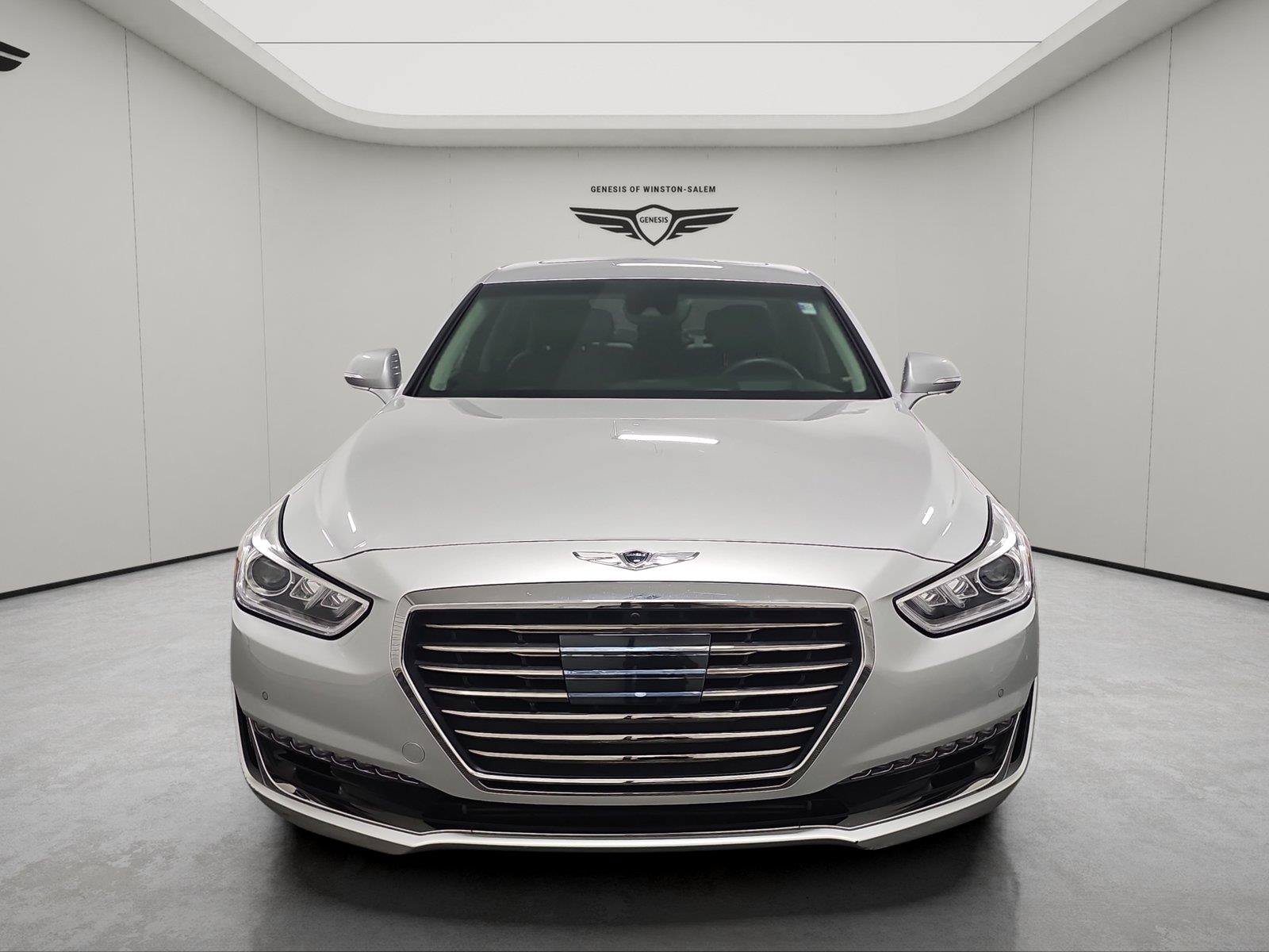 Used 2019 Genesis G90 3.3T Premium RWD image 8