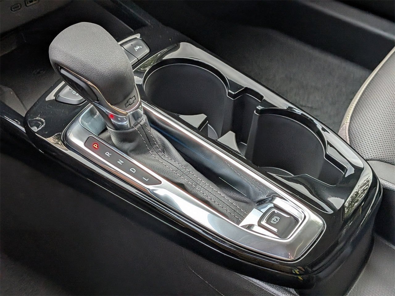 New 2026 Chevrolet Trax ACTIV w/ Sunroof Package FWD image 17