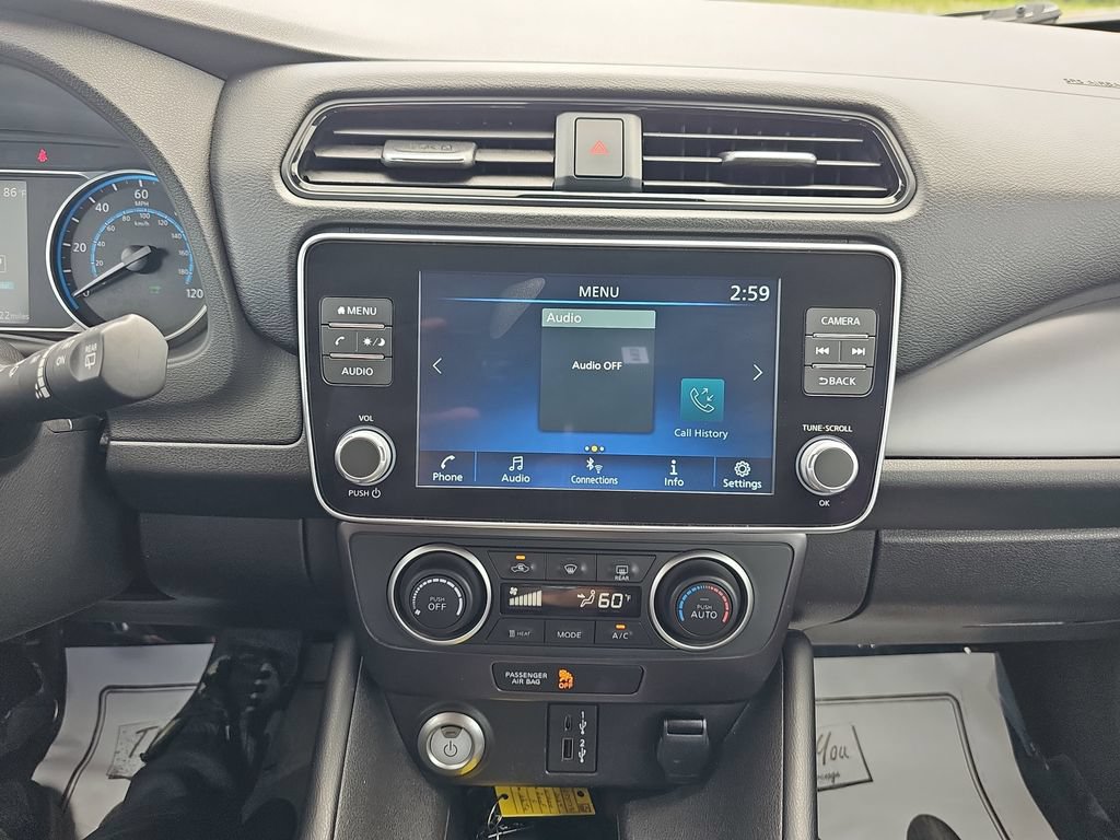 Used 2024 Nissan Leaf S FWD image 24