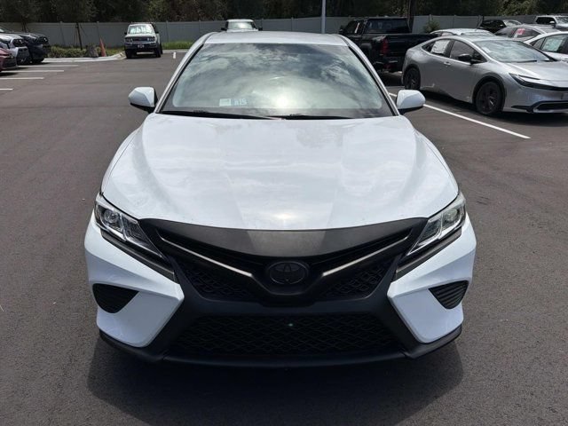 Used 2018 Toyota Camry SE FWD image 6