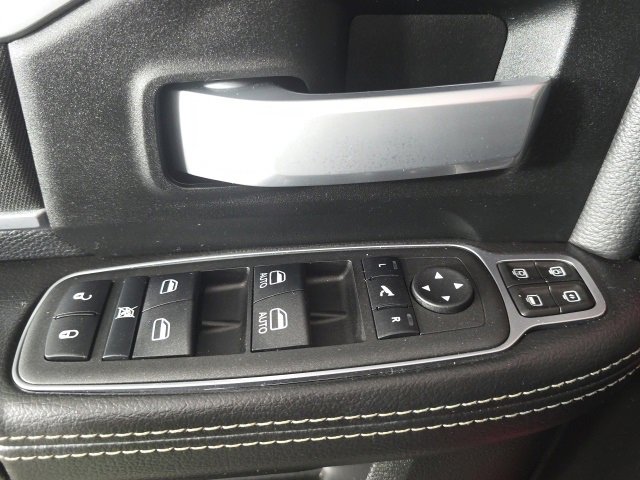 Used 2024 RAM 2500 Big Horn w/ Night Edition image 23