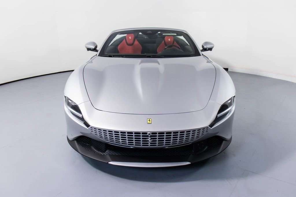 Certified 2025 Ferrari Roma Spider image 15