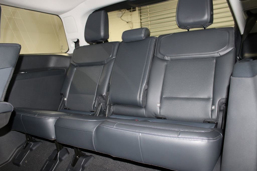 New 2026 Ford Expedition Platinum image 27