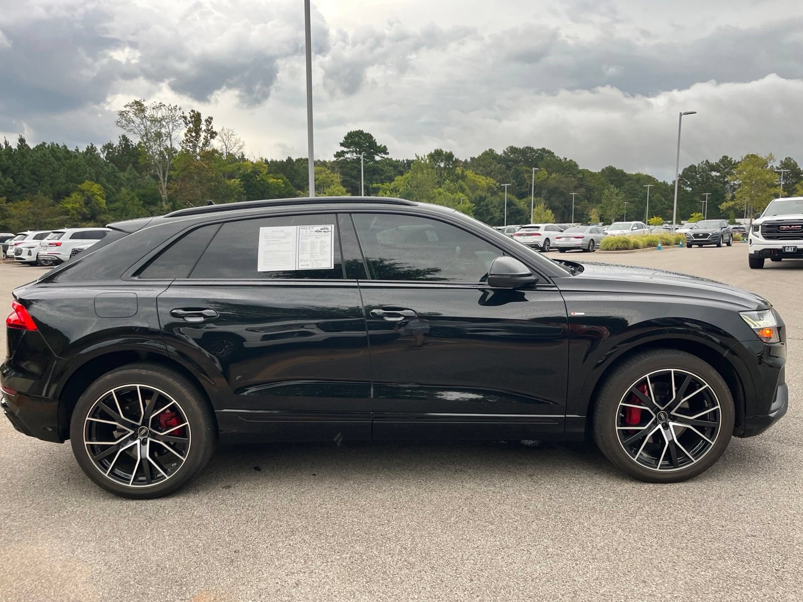 Used 2023 Audi Q8 Premium Plus w/ Premium Plus Package AWD/4WD image 4
