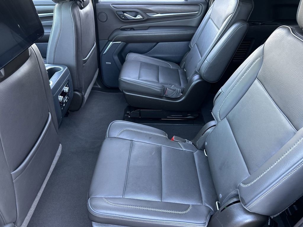 Used 2021 GMC Yukon XL Denali w/ Denali Ultimate Package image 26