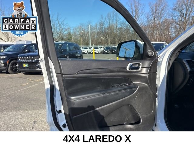 Used 2022 Jeep Grand Cherokee Laredo X image 36