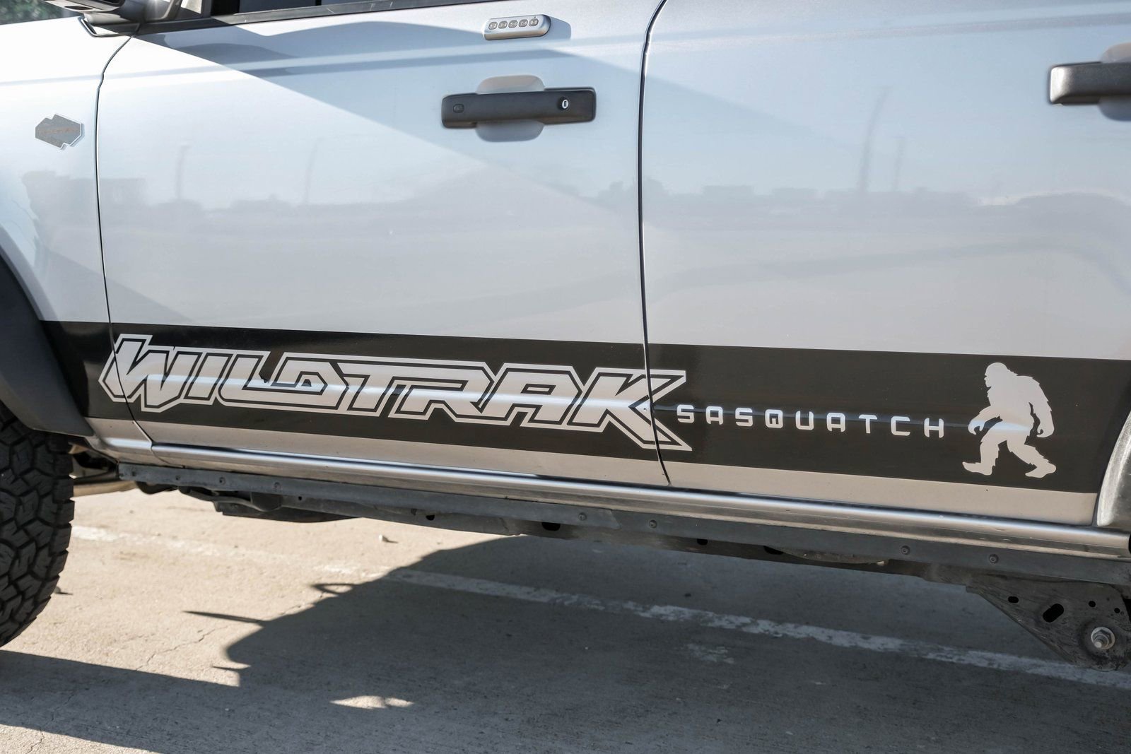 Used 2022 Ford Bronco Wildtrak image 48