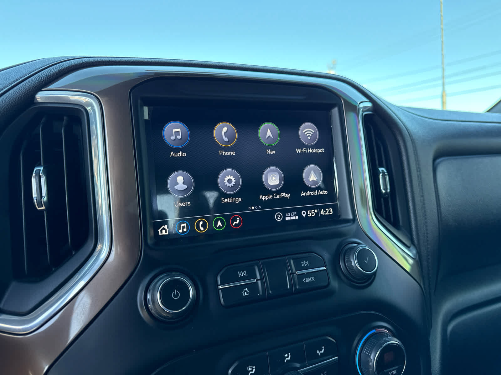 Certified 2020 Chevrolet Silverado 2500 High Country w/ Z71 Off-Road Package AWD/4WD image 16