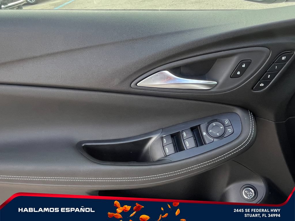 New 2026 Buick Encore GX Avenir w/ Avenir Technology Package FWD image 23