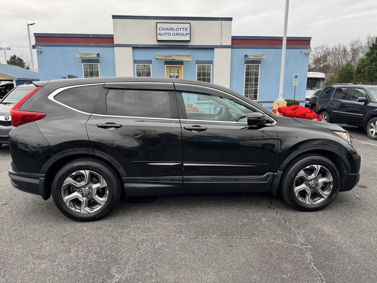 Used 2017 Honda CR-V EX image 7