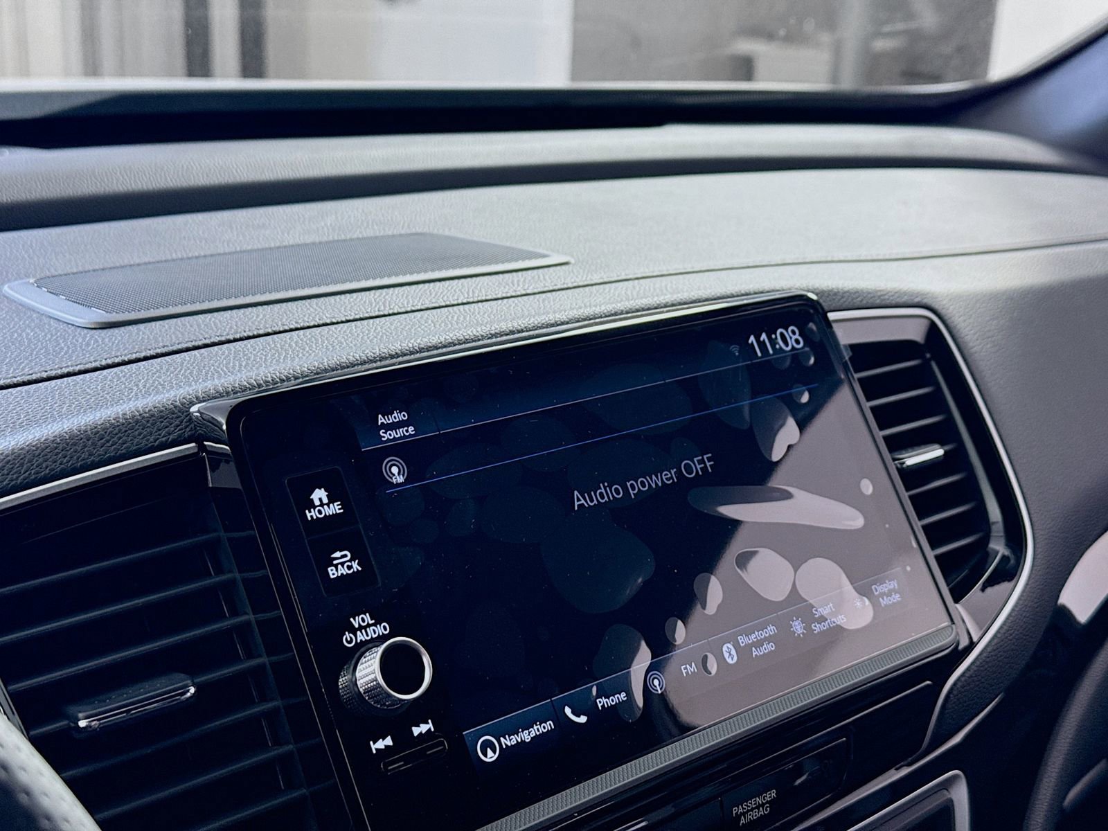 Used 2025 Honda Ridgeline Black Edition image 8