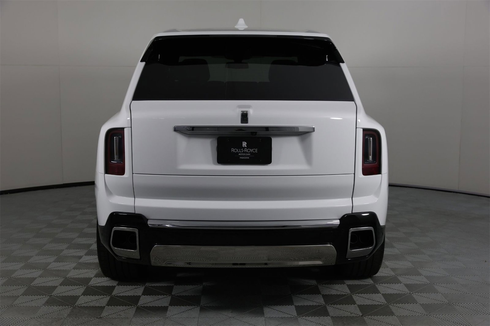 New 2026 Rolls-Royce Cullinan image 6