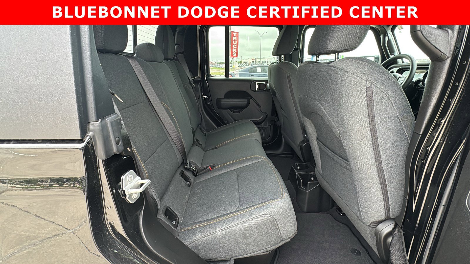 Used 2025 Jeep Gladiator Sport AWD/4WD image 26