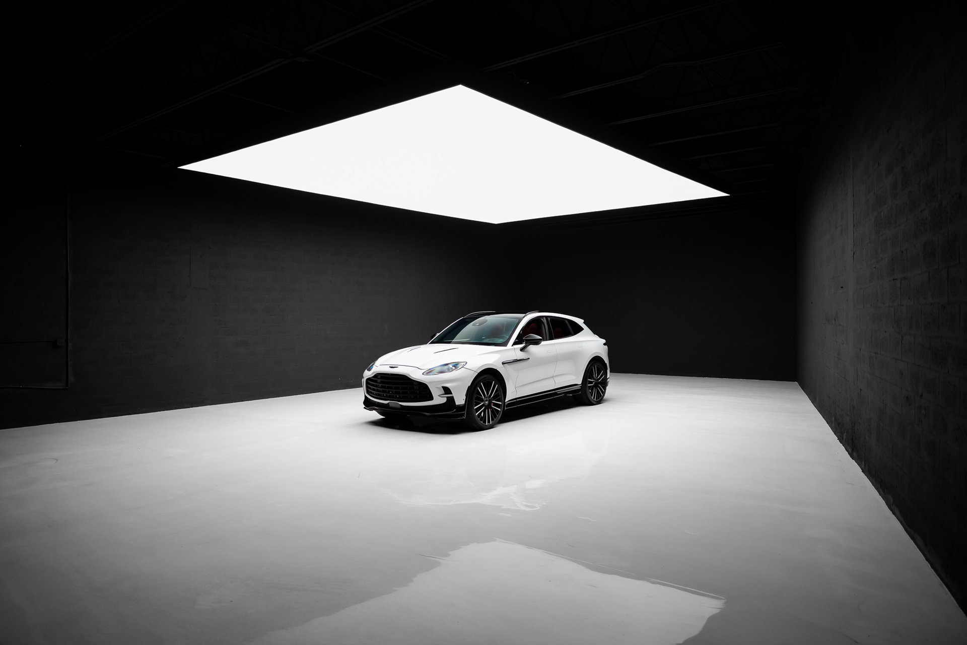 Used 2023 Aston Martin DBX 707 AWD/4WD image 87