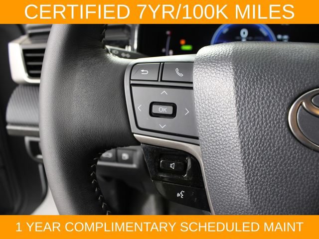 Used 2025 Toyota Camry SE FWD image 21