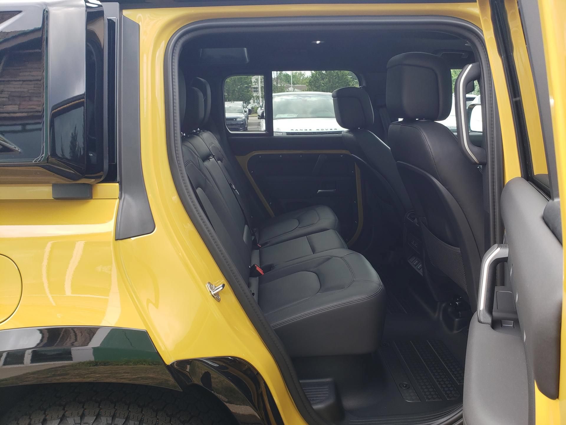 New 2026 Land Rover Defender 110 AWD/4WD image 16