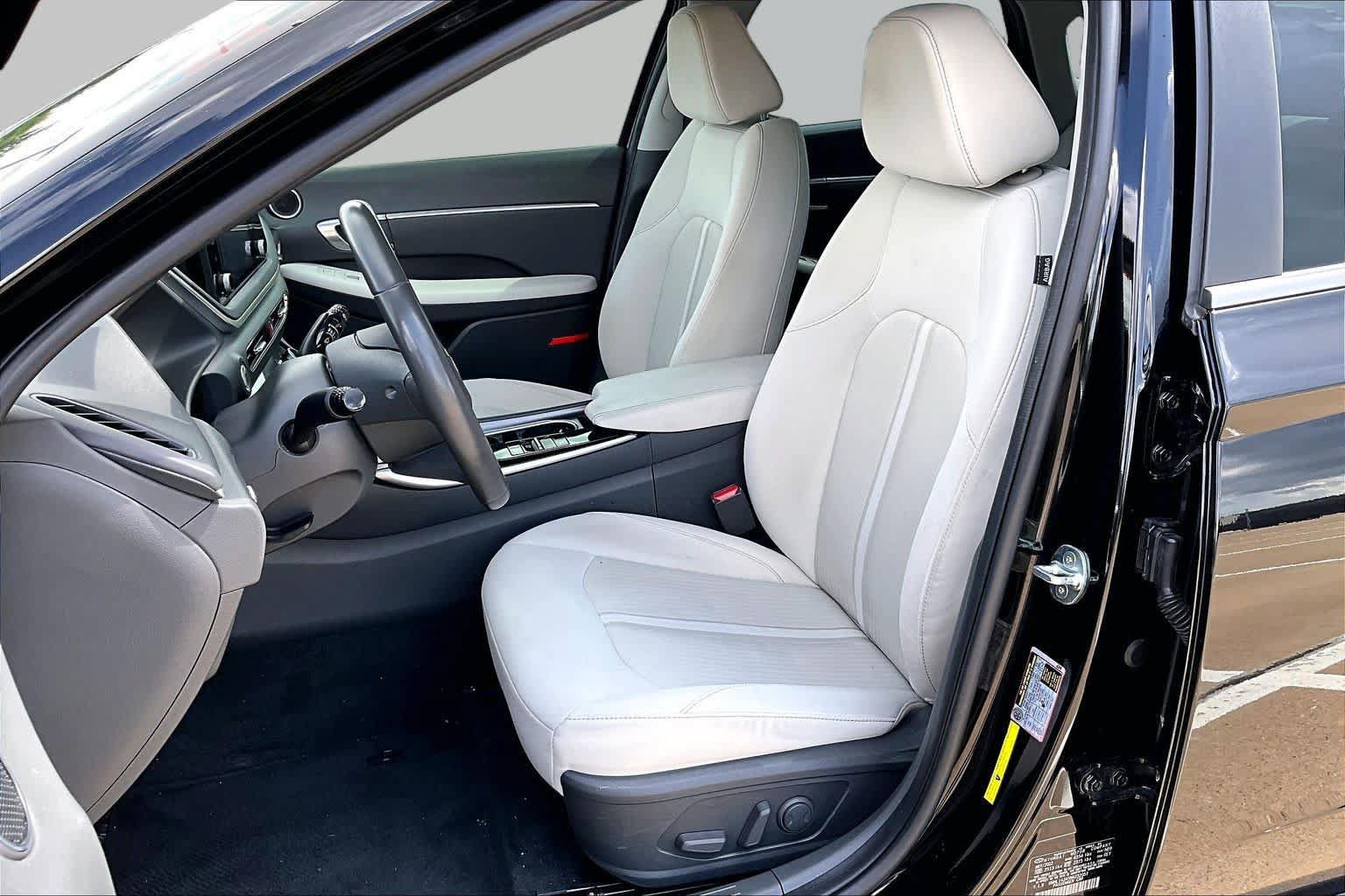 Used 2022 Hyundai Sonata SEL w/ Convenience Package FWD image 8