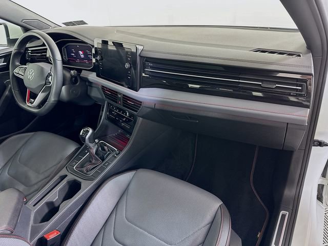 Certified 2025 Volkswagen Jetta GLI Autobahn image 29