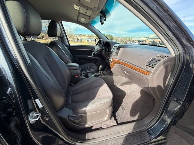 Used 2011 Hyundai Santa Fe SE image 29