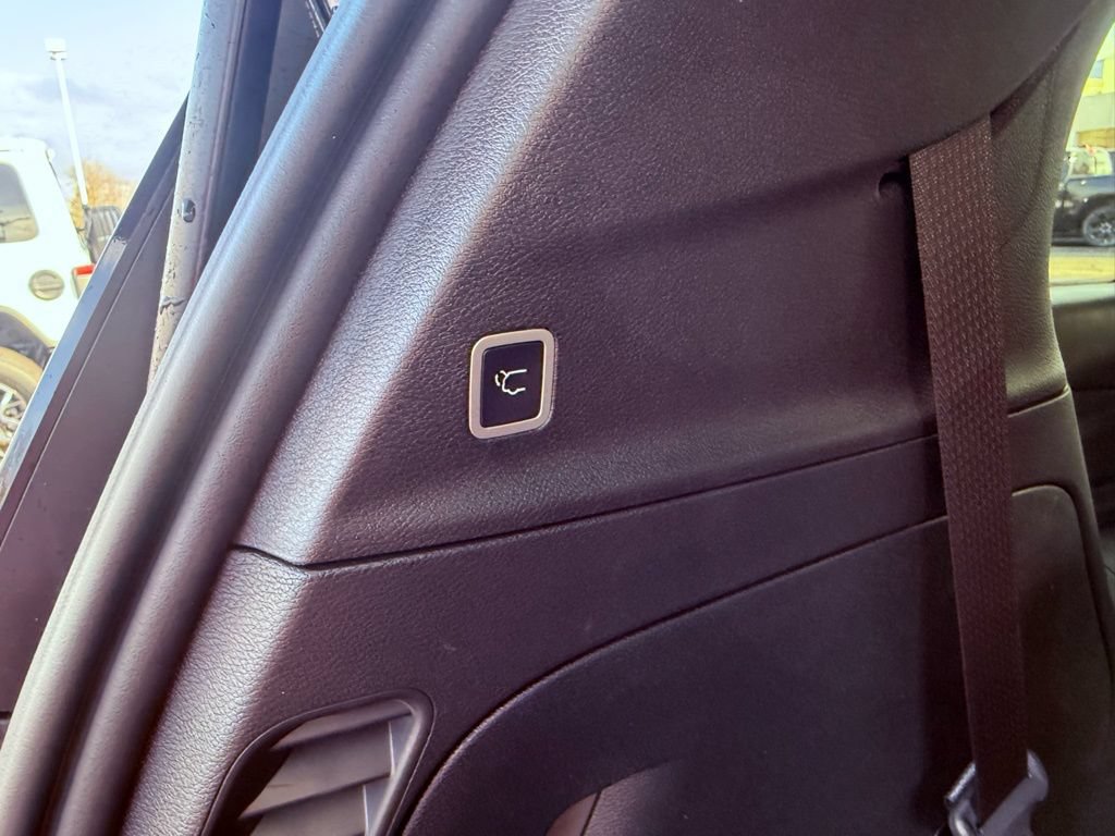 New 2026 Chrysler Pacifica Select FWD image 37
